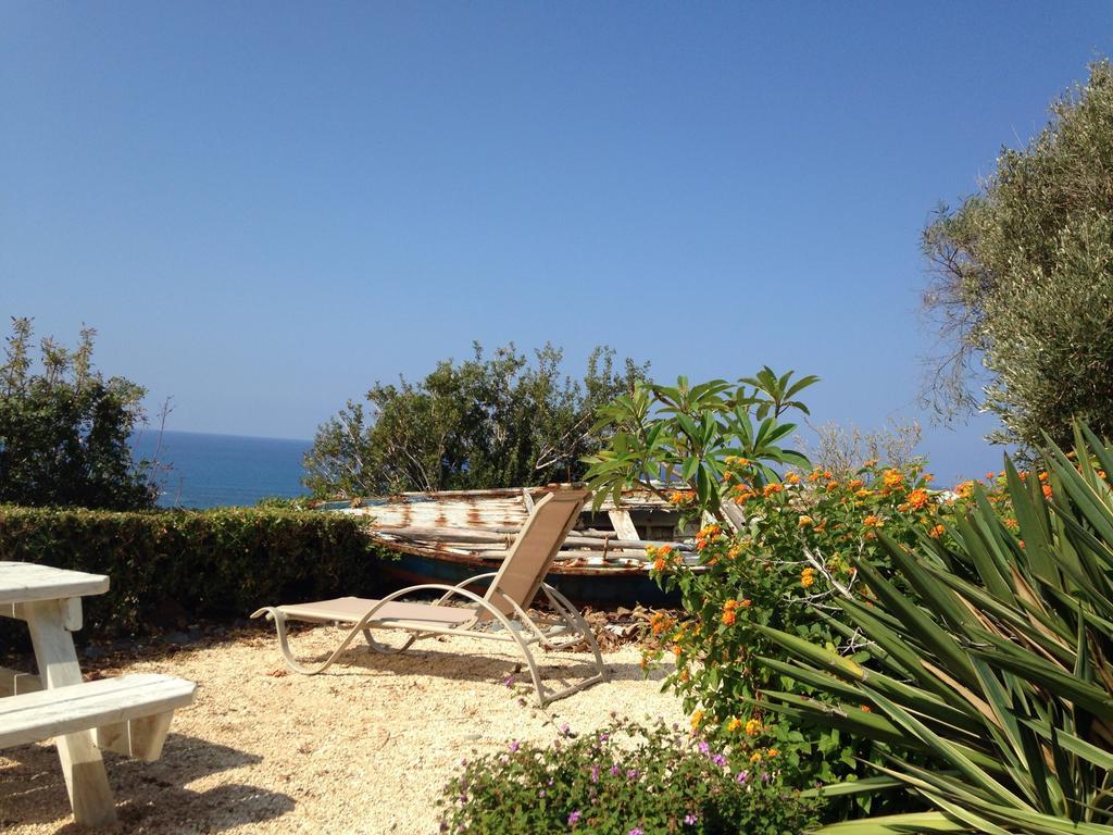 Sunset View Mermaid Villa Pomos Exterior foto