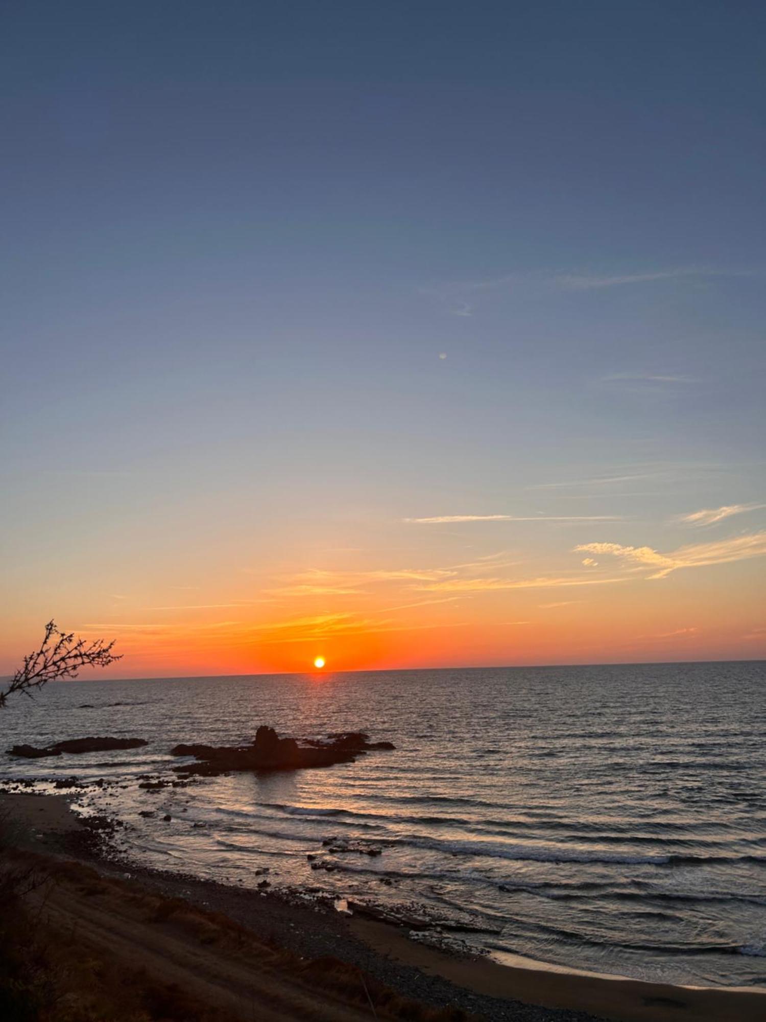 Sunset View Mermaid Villa Pomos Exterior foto