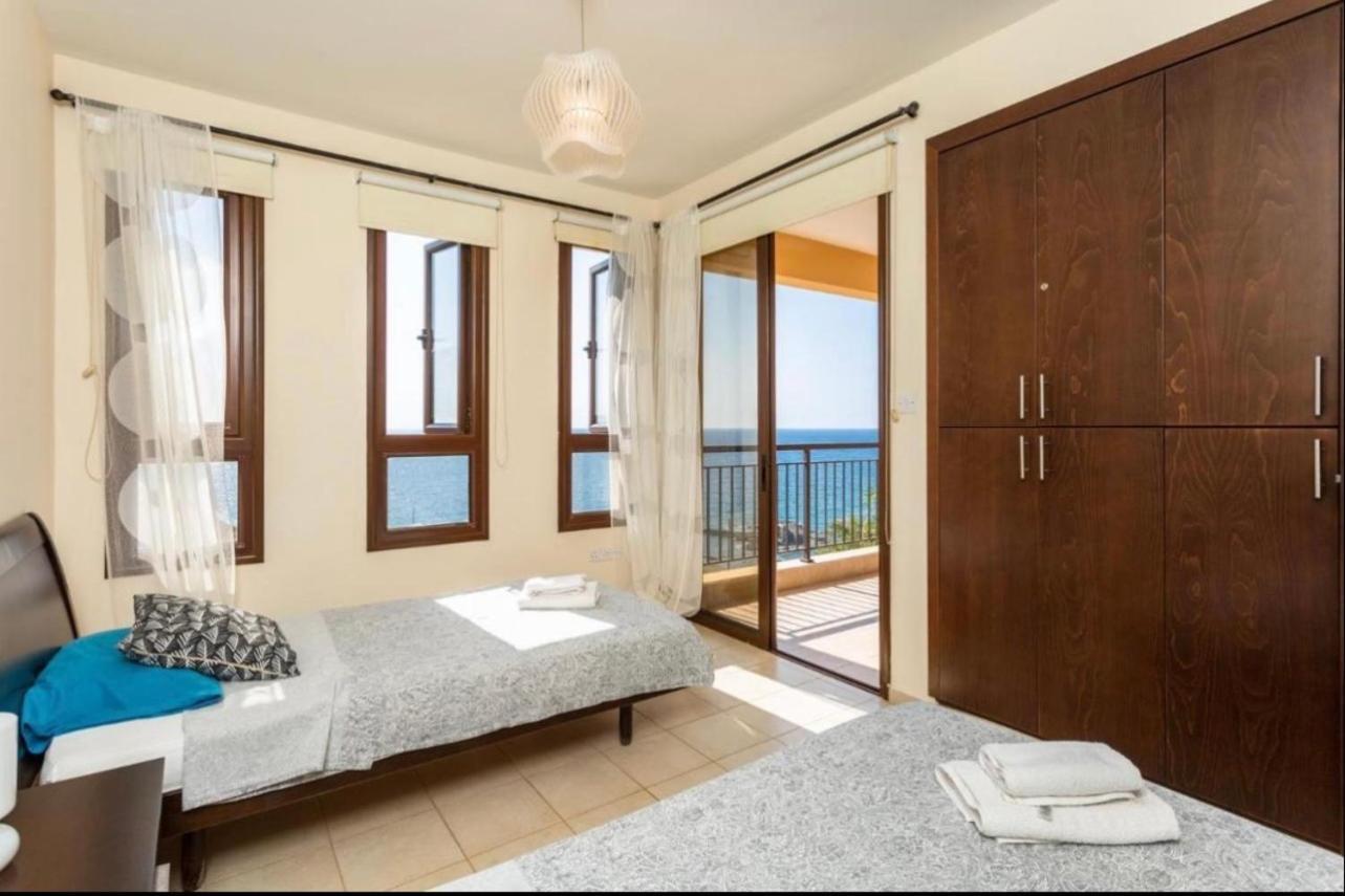 Sunset View Mermaid Villa Pomos Exterior foto