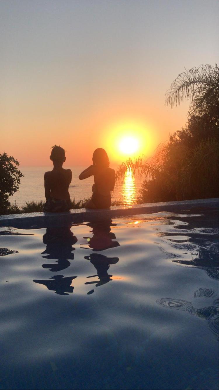 Sunset View Mermaid Villa Pomos Exterior foto