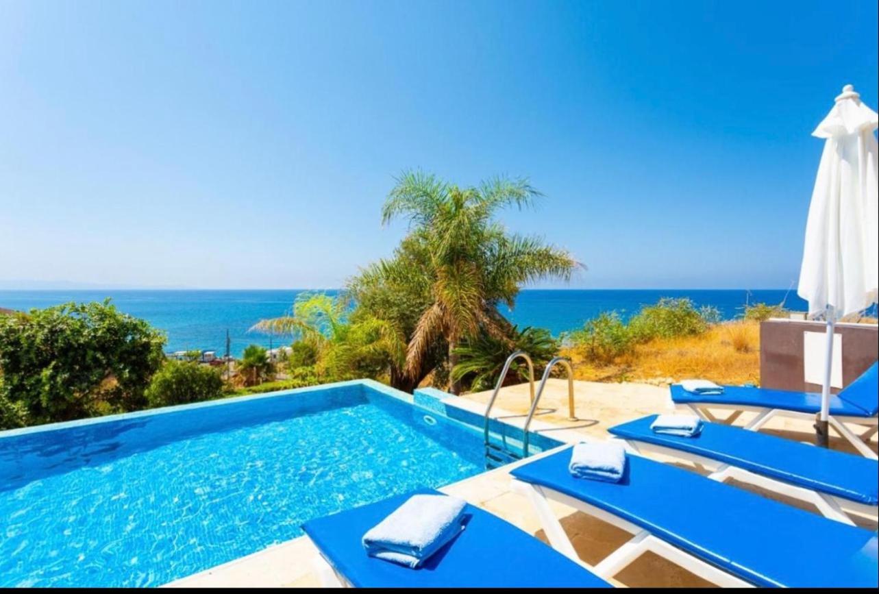 Sunset View Mermaid Villa Pomos Exterior foto