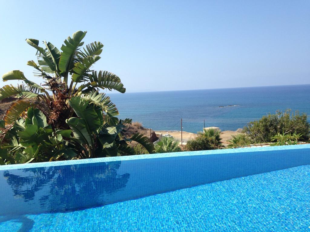 Sunset View Mermaid Villa Pomos Exterior foto